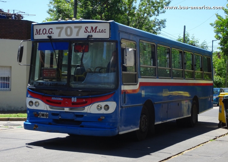 Mercedes-Benz OF 1418 - La Favorita - MOGSM
JKE 023

Línea 707 x 700 (Pdo. San Isidro), interno 92
