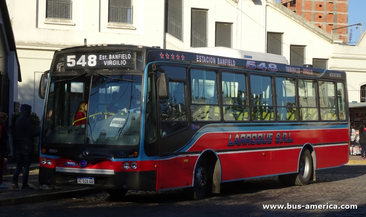 Mercedes-Benz OF 1621 - Nuovobus Menghi - Larroque
AC028GO
[url=ttp://galeria.bus-america.com/displayimage.php?pid=44878]ttp://galeria.bus-america.com/displayimage.php?pid=44878[/url]

Línea 548 (Pdo. Lomas de Zamora), interno 18
