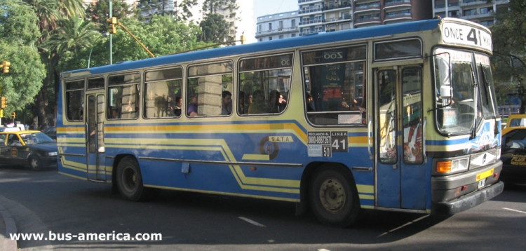 Mercedes-Benz OH 1316 - Eivar - Azul
UEW 323 - ex patente B.2416732

Línea 41 (Buenos Aires), interno 50
