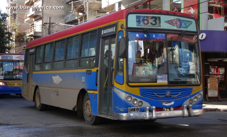 Mercedes-Benz OH 1518 - Metalpar Tronador 2010 - EDO
KCJ 413

Línea 463 (Prov. Buenos Aires), interno 53



Archivo originalmente posteado en mayo de 2018
