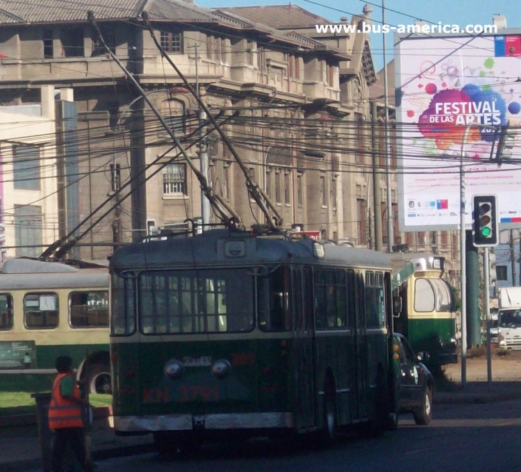 SWS 4 TPA (en Chile) - Trolebuses de Chile
KN3791
http://galeria.bus-america.com/displayimage.php?pos=-19497

Línea 801 (Valparaíso), interno 203
