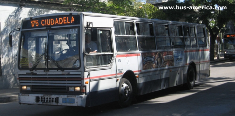 Volvo B58E - CAIO Vitoria (en Uruguay) - C.U.T.C.S.A.
STC2512
