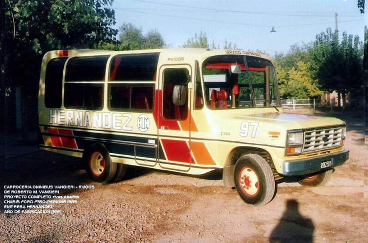 OMNIBUS VANGIERI
¿R.082501?
CARROCERIAS OMNIBUS VANGIERI MENDOZA
FOTOGRAFIA  FABRICA OV
GRAFICA Y PROYECTO JAR
Palabras clave: FORD F350