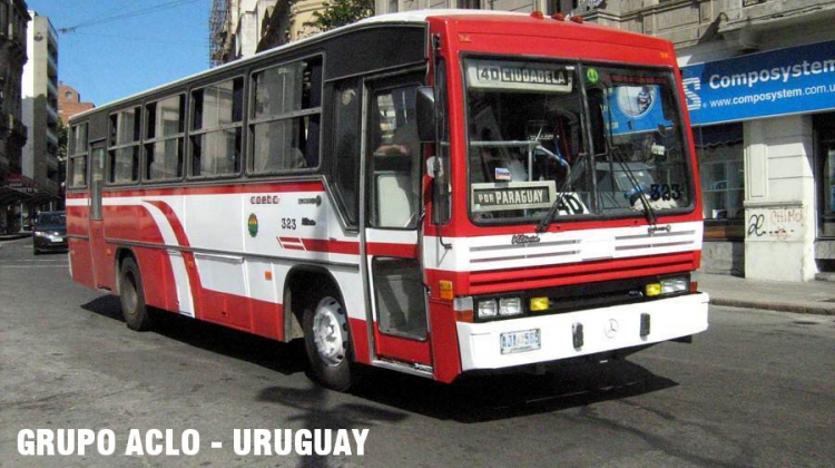 CAIO VICTORIA INTERCITY (en Uruguay)
AQUI VEMOS UNA FOTO DE LOS COCHES CAIO MODELO VICTORIA INTERCITY ORIGINALES SOBRE CHASIS MERCEDES OF1318
FOTO CRUPO ACLO URUGUAY
Palabras clave: REFERENCIA