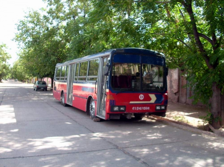 MENDOZA LINEA 60
CARROCERIA EL DETALLE
EX LINEA 60 MENDOZA
Palabras clave: URBANO