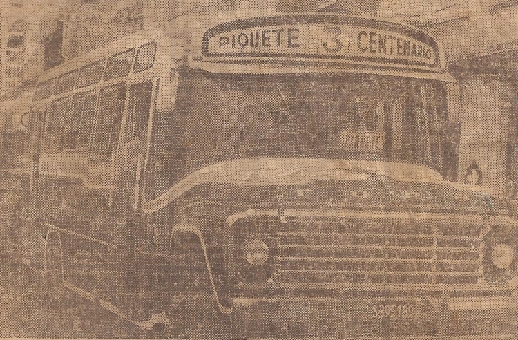 Ford B-7000 - Costa Brava 77 - Blas Parera
S.395189
http://galeria.bus-america.com/displayimage.php?pos=-25269

Fotografía de diario: ¿? 
Publicado en: Línea 3 x siempre (en facebook : http://www.facebook.com/Linea3XSiempre )
Un agradecimiento a "Línea 3 x Siempre" & Blas Schmidt
