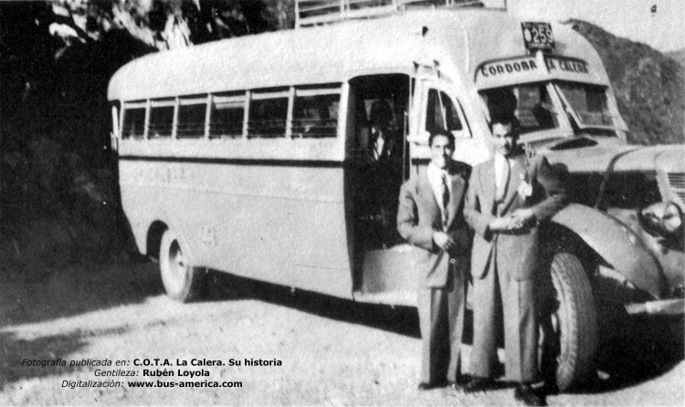 International - La Calera
La Calera (Prov. Córdoba), patente provincial 259

En la fotografía los señores Toranzo y Barrionuevo
Publicada en : Cooperativa Obrera de Transporte Automotor La Calera. Su historia
