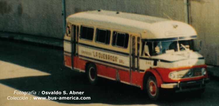 Mercedes-Benz LO 1114 - El Detalle - La Quebrada
Fotografía : Osvaldo Abner
