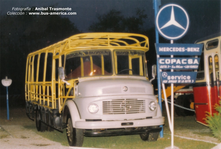 Mercedes-Benz LO 1114 - Suyai S.MB.LO1114/483-001
http://galeria.bus-america.com/displayimage.php?pos=-16551
http://galeria.bus-america.com/displayimage.php?pos=-16553
Fotografía : Aníbal Trasmonte
Para conocer la historía de esta carrocería visite :
http://www.bus-america.com/ARcarrocerias/Suyai/Suyai-historia.htm 
