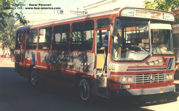 Mercedes-Benz OF 1214 - La Favorita - Malvinas Argentinas
B.2232550
http://galeria.bus-america.com/displayimage.php?pos=-16273
Fotografía : Sr. Celestre
Colección : Oscar Pecorari
