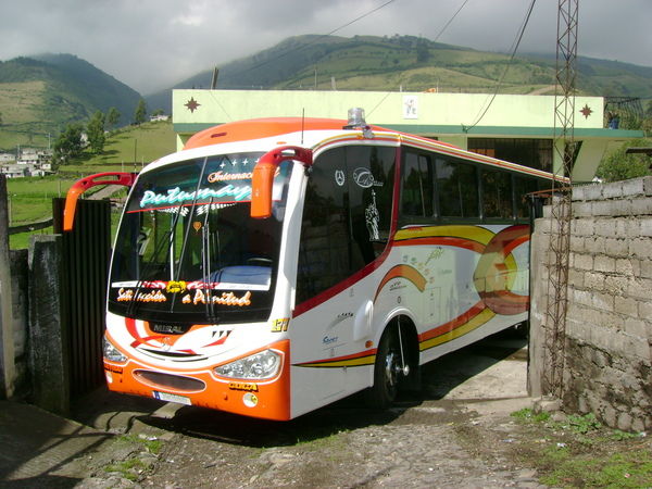 Bus Interprovincial del Ecuador.
