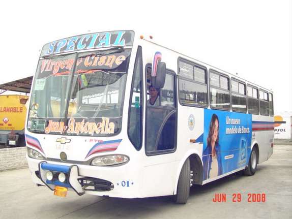 Bus interparroquial del Ecuador
Palabras clave: Omnibus