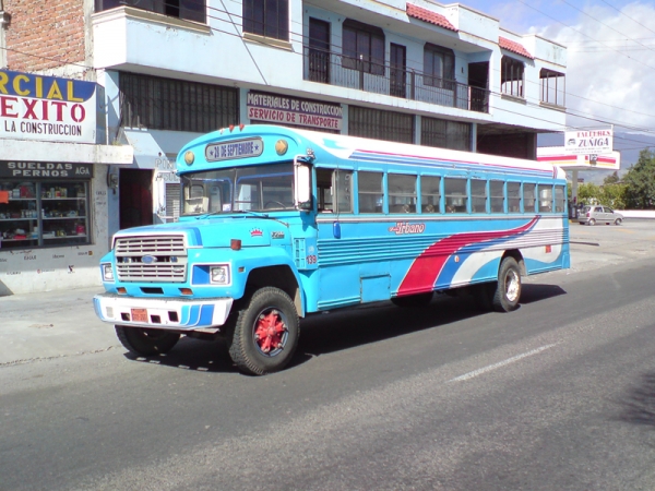 Blue Bird (en Ecuador)
