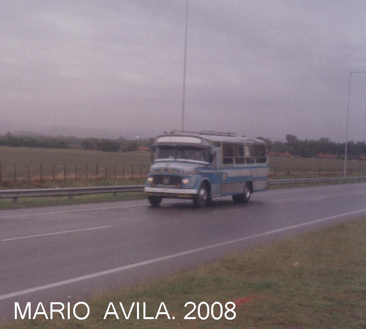 PARTICULAR
PASANDO  RUMBO, A  CARLOS  PAZ.
