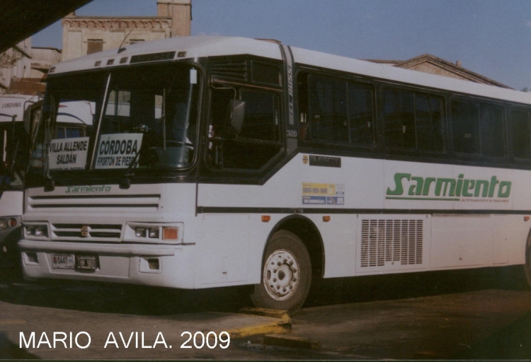 Busscar El Buss 320 (en Argentina) - SARMIENTO
THM 900
PLATAFORMAS  SECTOR  INTERURBANOS .
