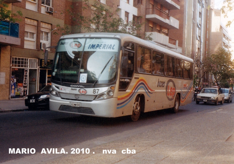 Comil Versatile (en Argentina) - BUSES  LEP .
AV. OLMOS  Y  BS. AS.    NVA  CBA.
