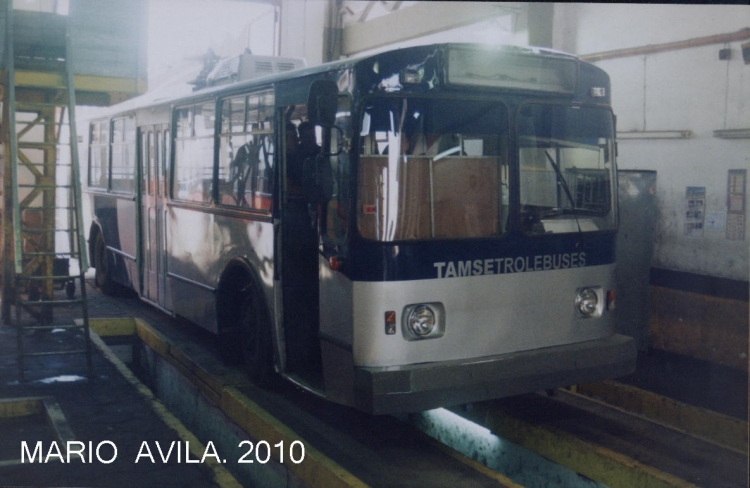 Uritzki ZIU (en Argentina) - TAMSE  TROLEBUSES .
TALLERES  B. GRAL  PAZ.
