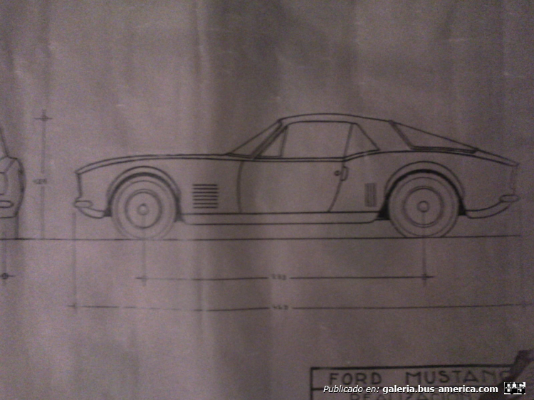 FORD MUSTANG REDISEÑO DE JORGE ANDRES BENITEZ EN SU HONOR
Se que sea un poco off topic pero como sabran mi papa y mentor en el diseño de vehiculos,junto con Arturo a quien conoci por el justamente dejo este mundo hace poco y como sabran algunos diseños que he subido son suyos otros mios siguiendo su estilo. Este es el plano del ford mustang que re diseño sobre su base mecanica tal y como hicieran en la epoca grandes diseñadores como bertone u osi, cabe mencionar que tenia solo 19 años. Elmismo lo envio por correspondencia a la Ford motor company y le valio la beca del art collegue of design de california la cual no pudo utilizar y finalmente se dedico a la arquitectura. Tambien diseño varios buses y re diseño trolebuses como aqui publique voy a ver si puedo ir scaneando sus trabajos gracias a el estoy aca amigos  
Palabras clave: ford automovil diseño J.A.B BENITEZBUS