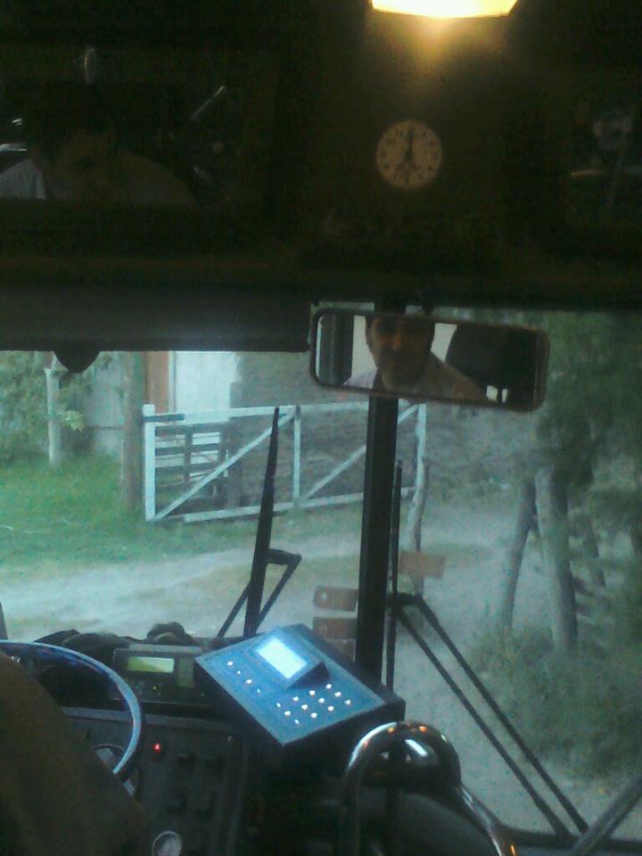 MARCELO SALGADO
AXR078
FOTOS DE UN FUTURO Y VERDADERO COLECTIVERO: OSVALDITO "PITY" MILLAN
http://galeria.bus-america.com/displayimage.php?pos=-23620
http://galeria.bus-america.com/displayimage.php?pos=-23622
http://galeria.bus-america.com/displayimage.php?pos=-23623
http://galeria.bus-america.com/displayimage.php?pos=-23624
http://galeria.bus-america.com/displayimage.php?pos=-23625
http://galeria.bus-america.com/displayimage.php?pos=-23626
http://galeria.bus-america.com/displayimage.php?pos=-23627
http://galeria.bus-america.com/displayimage.php?pos=-23629
http://galeria.bus-america.com/displayimage.php?pos=-23630
http://galeria.bus-america.com/displayimage.php?pos=-23631
http://galeria.bus-america.com/displayimage.php?pos=-23632
http://galeria.bus-america.com/displayimage.php?pos=-23633
http://galeria.bus-america.com/displayimage.php?pos=-23634
http://galeria.bus-america.com/displayimage.php?pos=-23635
http://galeria.bus-america.com/displayimage.php?pos=-23636
http://galeria.bus-america.com/displayimage.php?pos=-23637
(Vista interior de la unidad)
