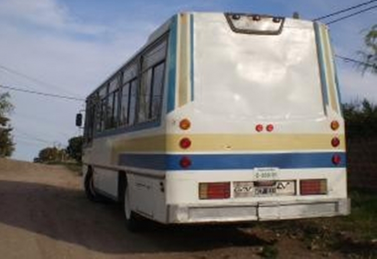 MARCELO SALGADO
FOTO EXTRAIDA DE:
http://www.alamaula.com/buenos-aires/colectivos/colectivo-urbano-mb-1215/2394092
