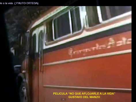 http://galeria.bus-america.com/displayimage.php?pos=-24664

Fotográma extraído de película: No hay que alfojarle a la vida
