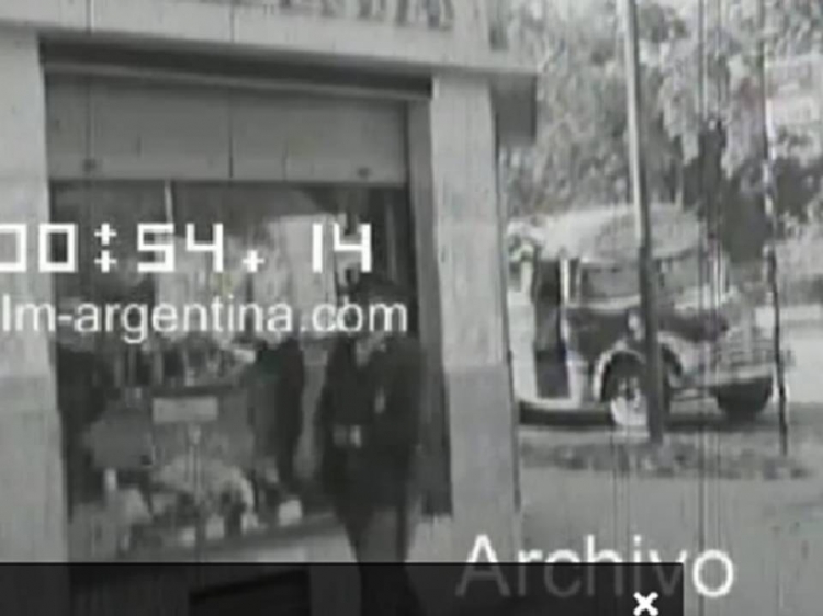 Mercedes-Benz L 312 - Cooperativa San Martín - 9 De Julio
Línea 508 - Interno 23
ARCHIVO DI FILM LA PLATA
