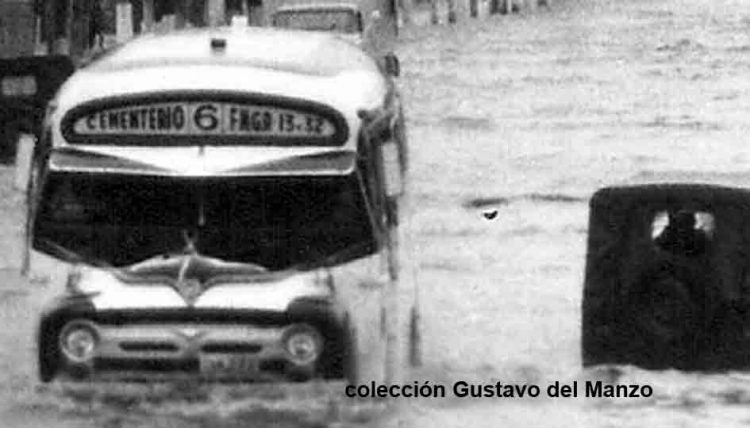 ENTONCES SEGUN FOLLETOS HE AQUI UN FORD 56
