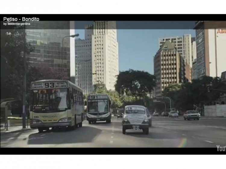 PUBLICIDAD "BONDITO" EL FIAT 600 Y EL 93
Extraído de publicidad

