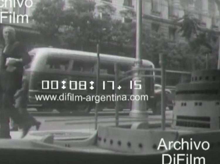 ARCHIVO DI FILM 
Camarografo: ¿?
Archivo: Difilm , en youtube.com
