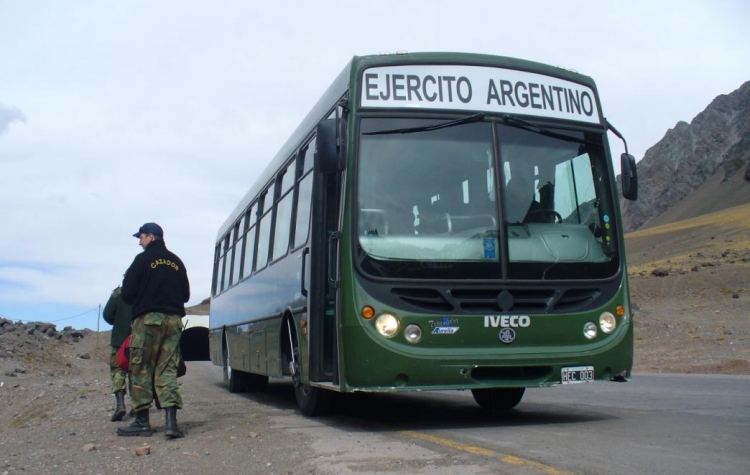 Ejército Argentino
HEC 003
Palabras clave: Iveco 1722 Metalpar Ejército Argentino