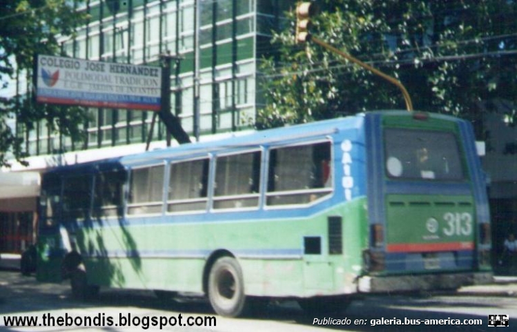 El Detalle OA 101 - El Detalle - Trainmet
WKL 471
Línea 190 - Interno 313

http://galeria.bus-america.com/displayimage.php?pid=28309
Palabras clave: El Detalle OA 101 II - Trainmet Línea 190 Linea 190