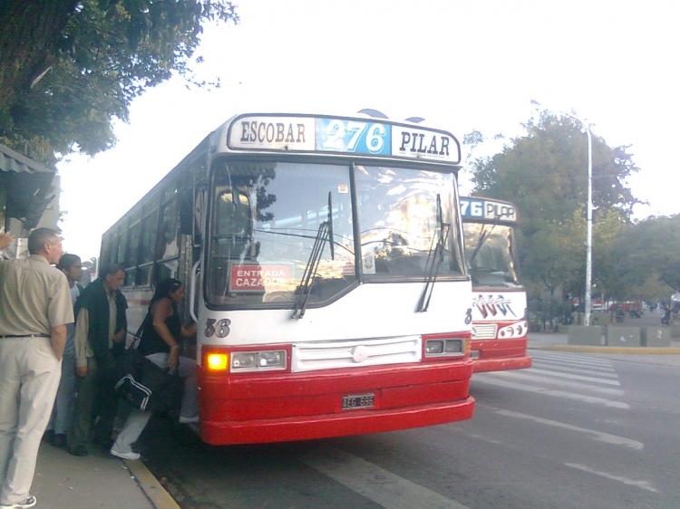 Mercedes-Benz OHL 1420 - Ugarte - Cia. La Isleña S.R.L.
AEG 696.
Reemplazo al Bus que se puede ver al lado
Palabras clave: Isleña Escobar Pilar Lujan