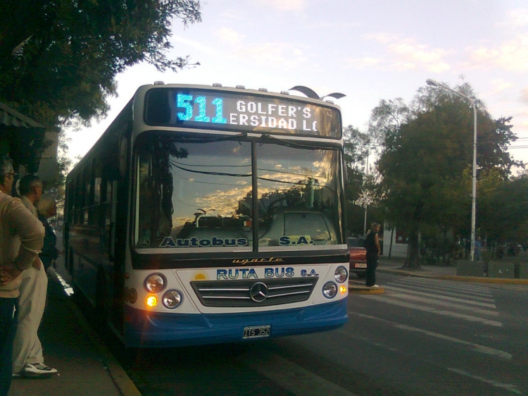 Mercedes-Benz OF1418 - Ugarte - Ruta Bus S.A.
ITS 352
Línea 511 - Interno 89
Palabras clave: Ruta Bus Pilar