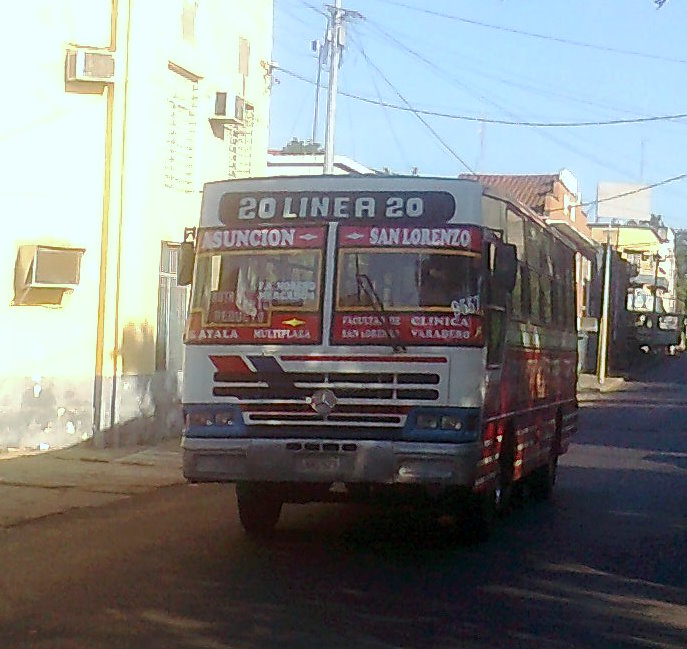 Mercedes-Benz OF 1318 - EL 14 - Emp. Choferes del Chaco S.R.L. , Linea 20 
Imitación a CAIO Vitoria FE
Palabras clave: MB