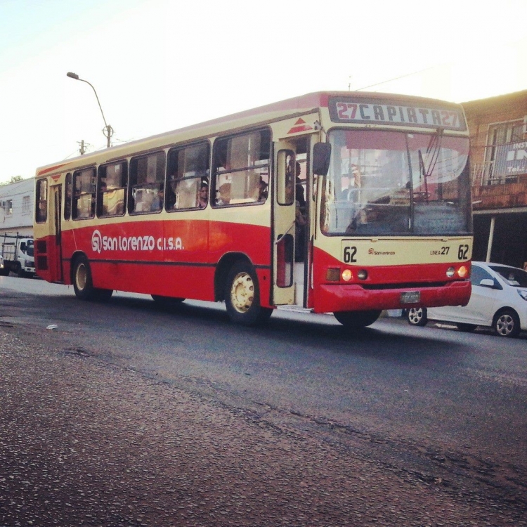 Mercedes Benz OH 1318/51 - Marcopolo Torino GV - Emp. San Lorenzo C.I.S.A (En Paraguay)
Nuevo corte de Pintura
Palabras clave: Marcopolo GV 27