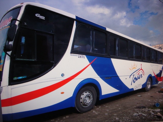 Mercedes-Benz OH 1636 - Carroceria Caio modelo Giro (en Ecuador) -Tour Quito
Carroceria Caio Modelo Giro
Bus de Turismo de Quito
Palabras clave: Mercedes Benz 1636 OH Carroceria Caio modelo Giro