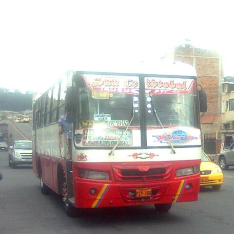 Chevrolet Isuzu FTR Carroceria Rhino Buss
Servicio Especial Coop San Cristobal en Quito
PZY 150
Palabras clave: Chevrolet Isuzu FTR Carroceria Rhino Buss