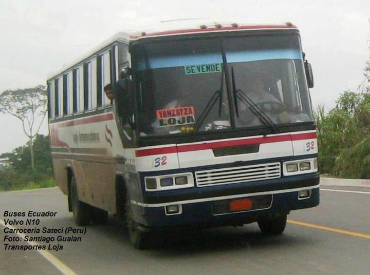 Volvo N10 Carroceria SATECI (EN ECUADOR)
Coop Loja 
Movil 32
Foto: Santiago Gualan
Palabras clave: Volvo N10 Carroceria SATECI (EN ECUADOR)