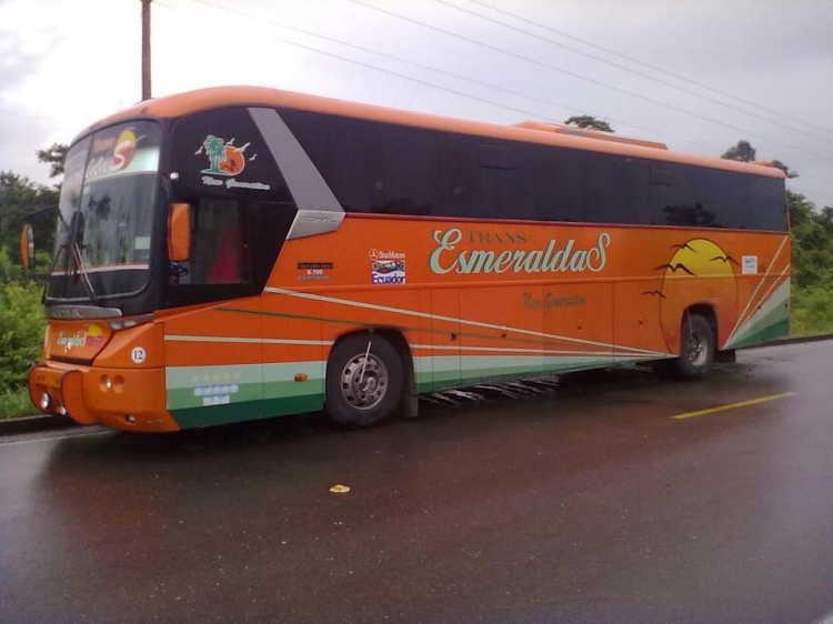 Mercedes Benz O 500 RS Carroceria Comil (EN ECUADOR)
Trans Esmeraldas 
Movil 12
Imagen : Jose Lescano
Palabras clave: Mercedes Benz O 500 RS Carroceria Comil (EN ECUADOR)