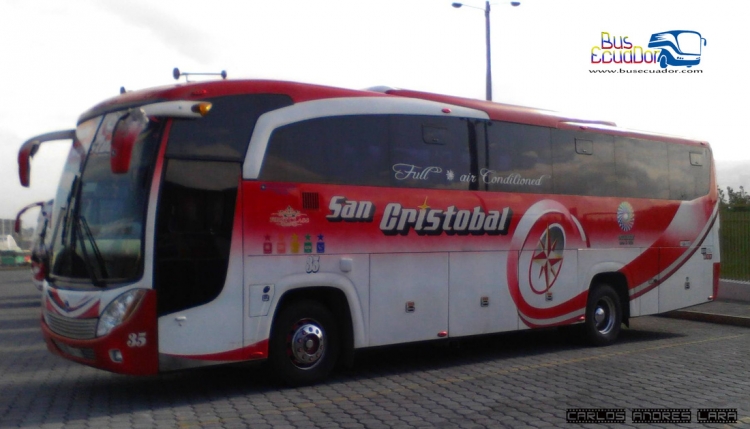 HINO AK MEGABUSS CRUCERO SAN CRISTOBAL
SAN CRISTOBAL  MOVIL 35 
IMAGEN : CARLOS ANDRES LARA
Palabras clave: HINO AK MEGABUSS CRUCERO SAN CRISTOBAL