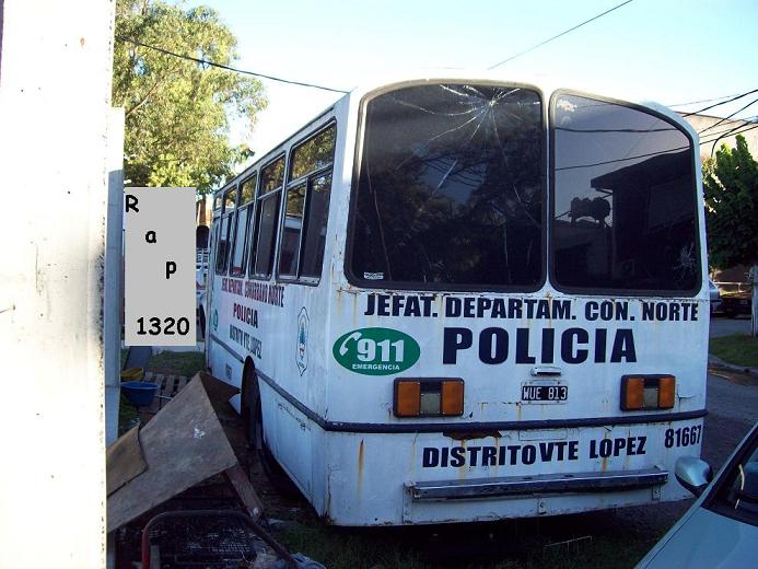 

B.1866975 - WUE813
Palabras clave: Movil Policial