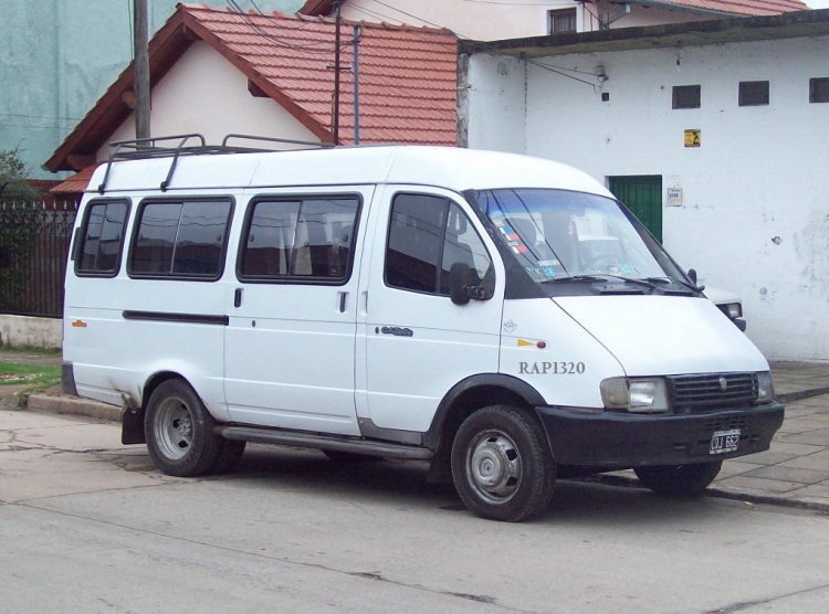 Gaz Gazzelle G-2217D (en Argentina)
COJ662
http://galeria.bus-america.com/displayimage.php?pos=-17642
http://galeria.bus-america.com/displayimage.php?pos=-17643
http://galeria.bus-america.com/displayimage.php?pos=-17645
Palabras clave: Minibus