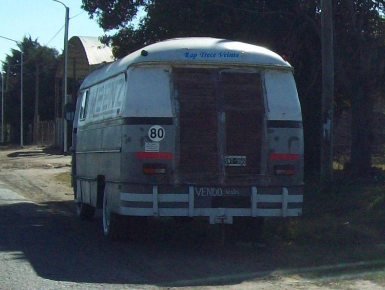 Mercedes-Benz LO 911 - Mitre - Particular
B 659530 - SNT 566
EL MERCEDITO

http://galeria.bus-america.com/displayimage.php?pos=-24572
http://galeria.bus-america.com/displayimage.php?pos=-24574
Palabras clave: MOTORHOME
