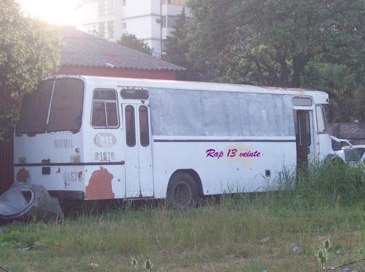 EX POLICIA 81670
http://galeria.bus-america.com/displayimage.php?pos=-16188
Palabras clave: Policial