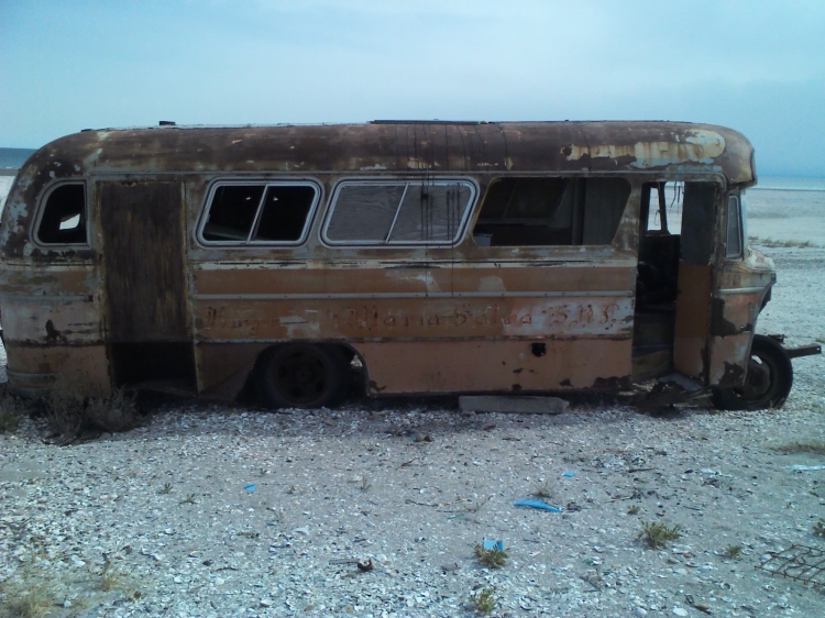 Empresa Madre Selva
Abandonado en playa las conchillas San Antonio este
