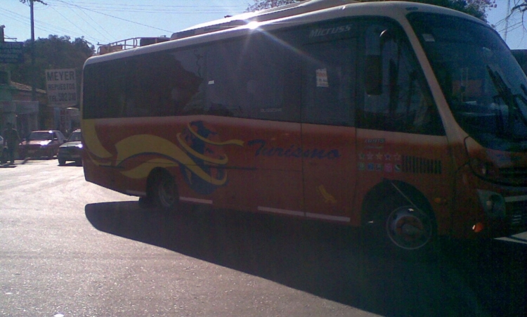 Mercedes-Benz LO 915 Electronico - Busscar (en Paraguay) - Turismo
Fotografia: Dear
Palabras clave: MB