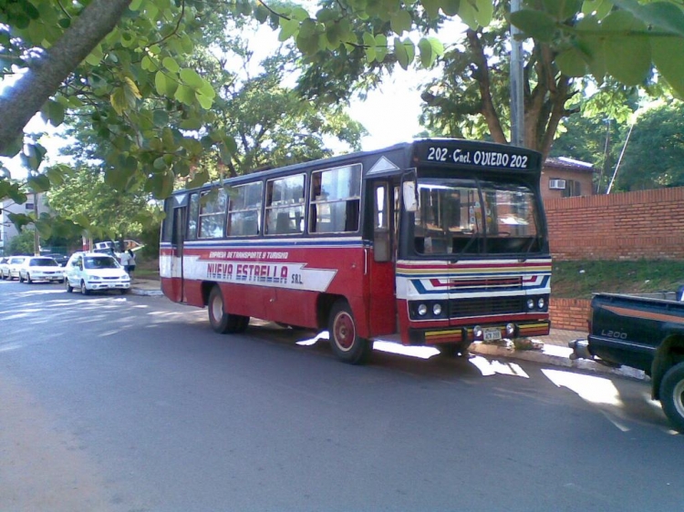 Mecedes-Benz LPO 1113 - Caio Amelia (en Paraguay) - Nueva Estrella
Palabras clave: MB