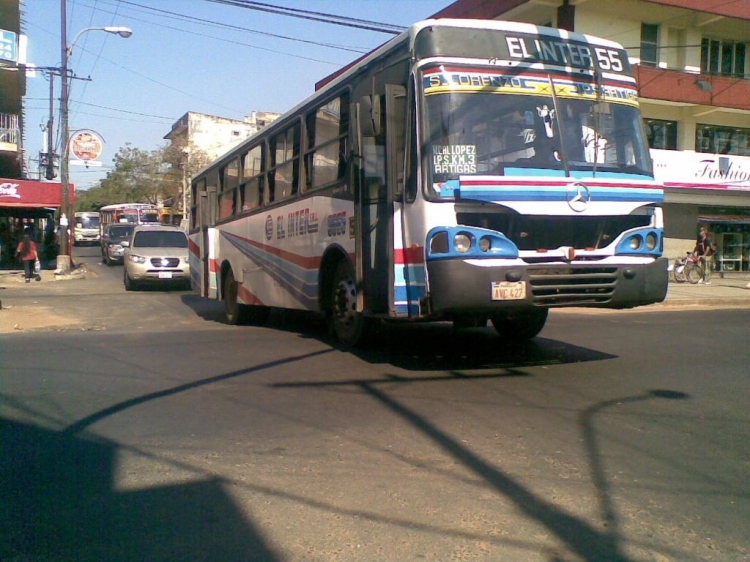 Volkwagen OD ¿ 15-180 ? - Caio Alpha (en Paraguay) - Linea 55 , El Inter S.R.L.
AVC427
Palabras clave: VW