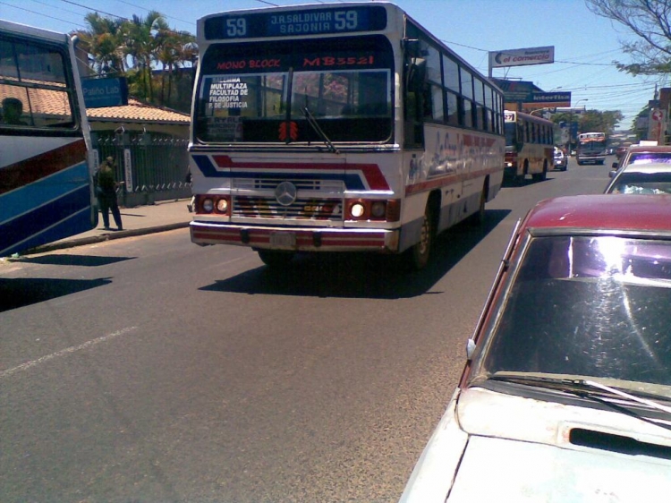 Mercedes-Benz OF 1318 - Caio Amelia (en Paraguay) - Linea 59 , La Gran Capiateña S.R.L.
Palabras clave: MB