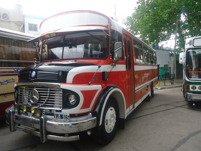 Mercedes-Benz LO 1114 - El Indio - Particular
S 432579 - VJA 915
Mi 1114 Carrocería El Indio

http://galeria.bus-america.com/displayimage.php?pos=-26207
http://galeria.bus-america.com/displayimage.php?pos=-26208


